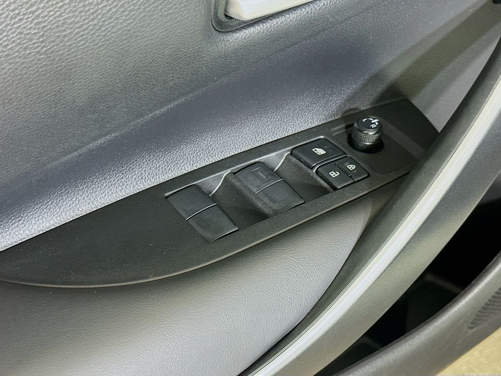 Used 2024 Ice Cap Toyota Hybrid SE image 18