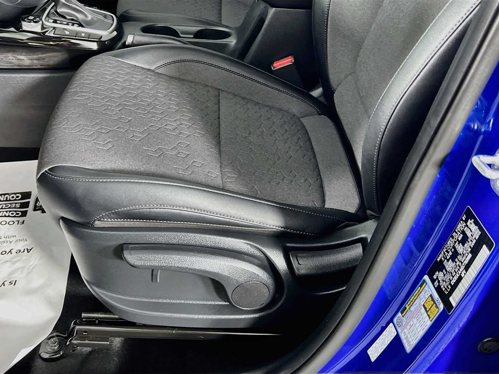 Used 2025 Neptune Blue Kia S image 20