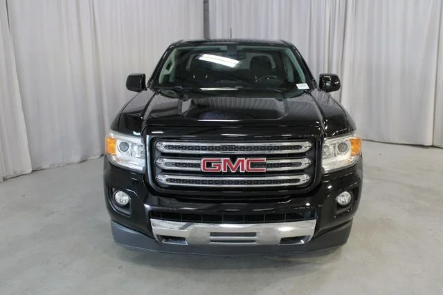 Used 2015 Black GMC SLE1 image 28