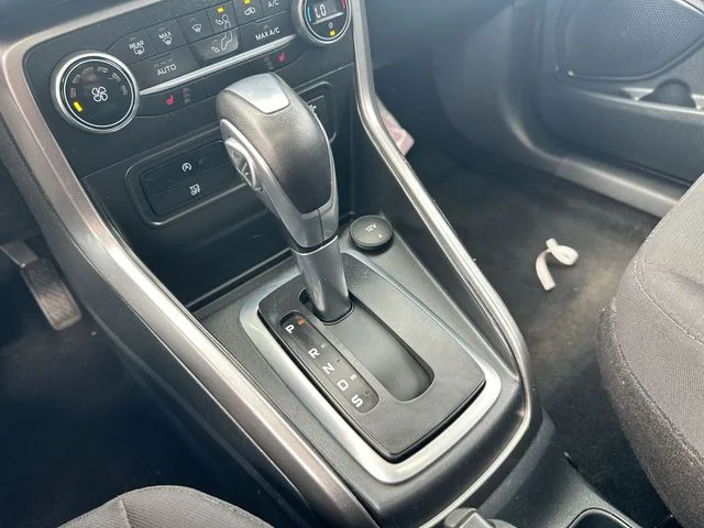Used 2019 Black Ford SE image 17
