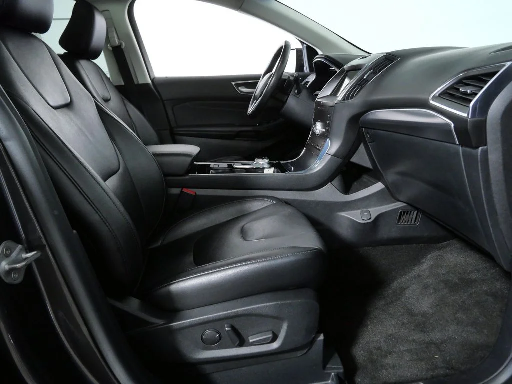 Used 2020 Gray Ford Titanium image 11