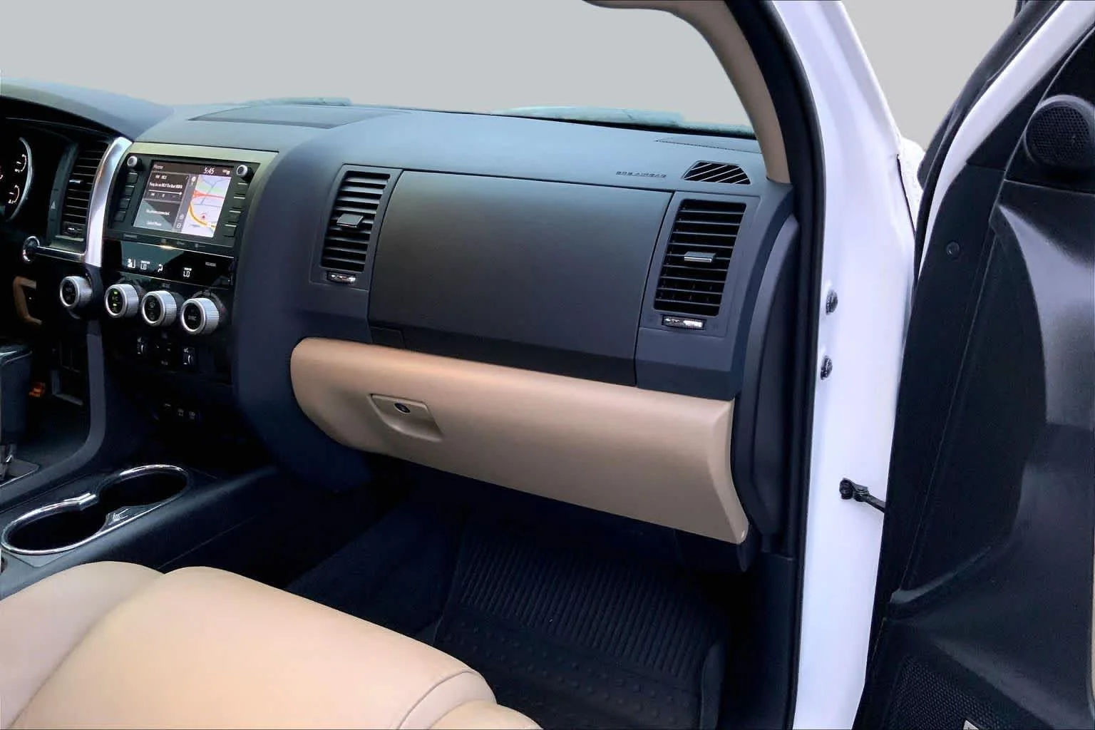 Used 2020 Super White Toyota Limited image 17