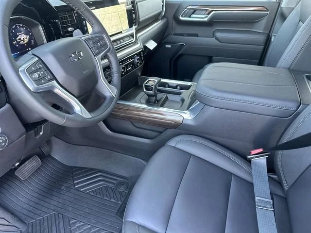 2026 Chevrolet Silverado 1500 LT Trail Boss - Photo 10