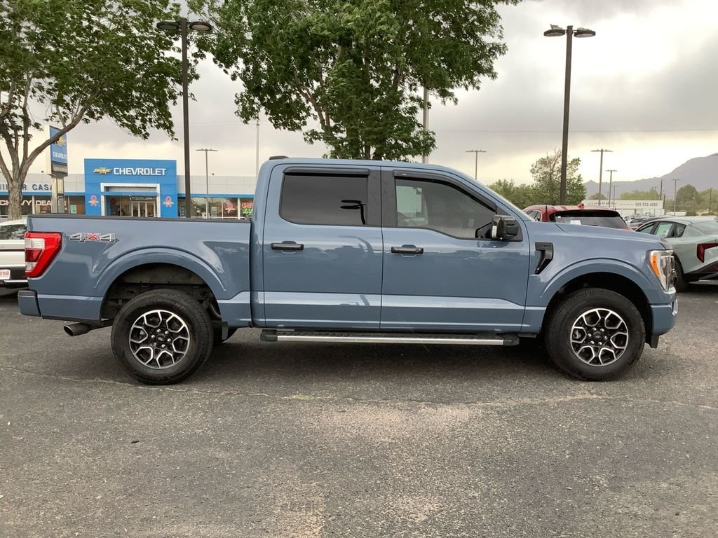 Used 2023 Gray Ford Lariat image 28