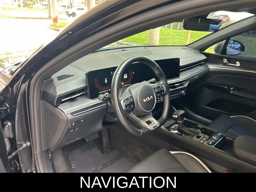 Used 2025 Black Kia GT-Line image 7