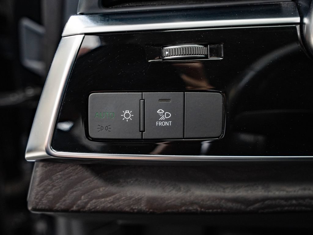 Used 2022 Mythos Black Metallic Audi 55 Premium Plus image 41