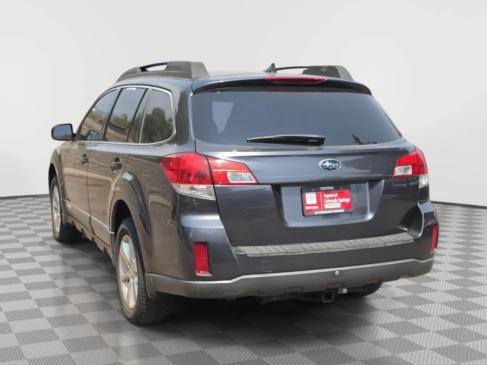 Used 2013 Graphite Gray Metallic Subaru 2.5i Limited image 10