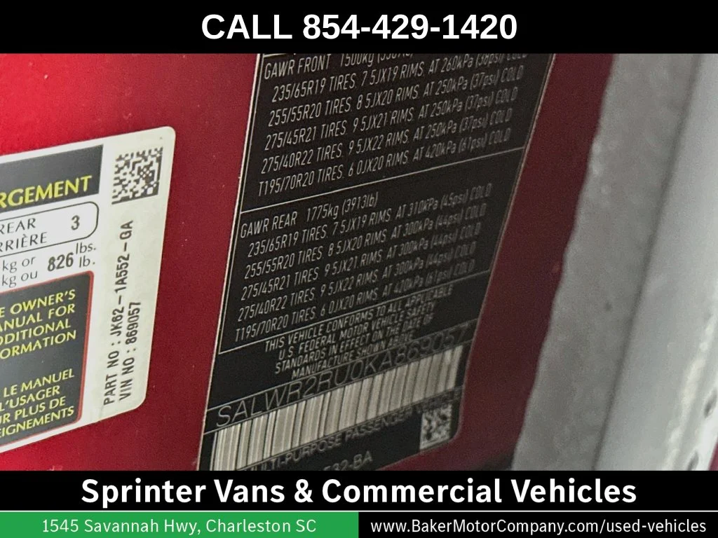Used 2019 Firenze Red Metallic Land Rover HSE image 35