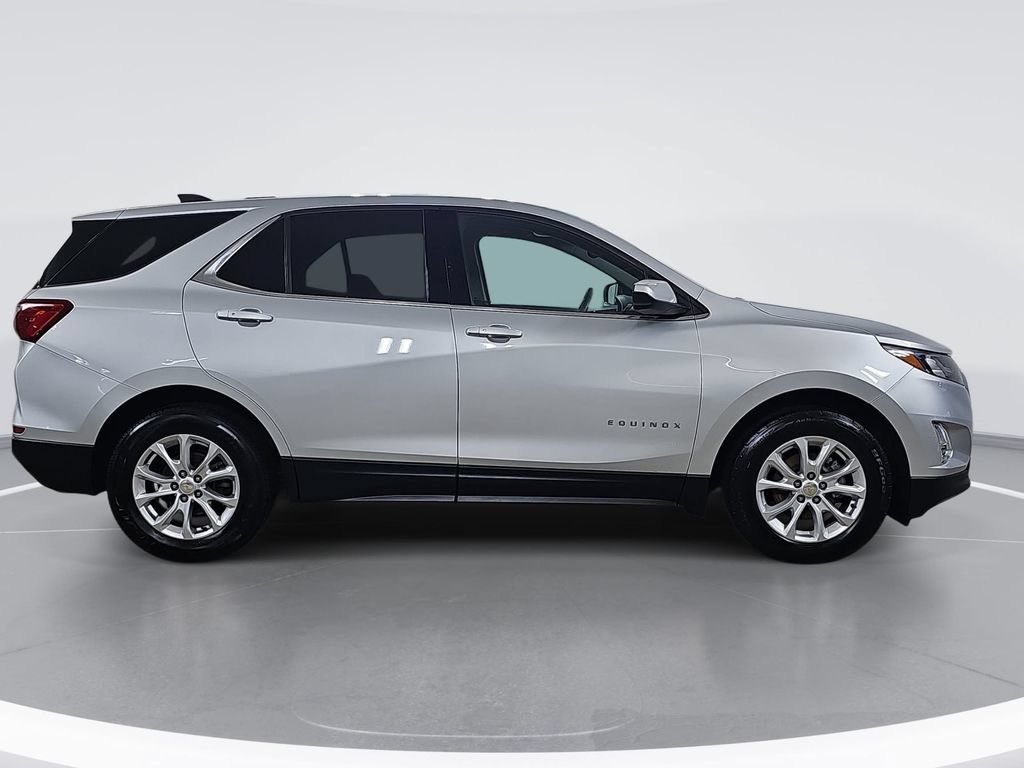 Used 2018 Chevrolet Equinox LT with VIN 2GNAXJEV1J6235937 for sale in Hudsonville, MI