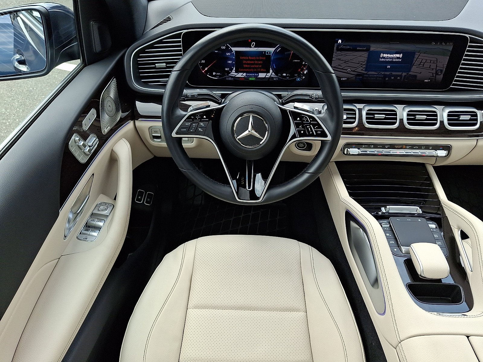 Used 2024 Twilight Blue Metallic Mercedes-Benz GLE 450e Plug-In Hybrid image 12