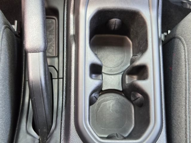 Used 2024 White Jeep Sport S image 17