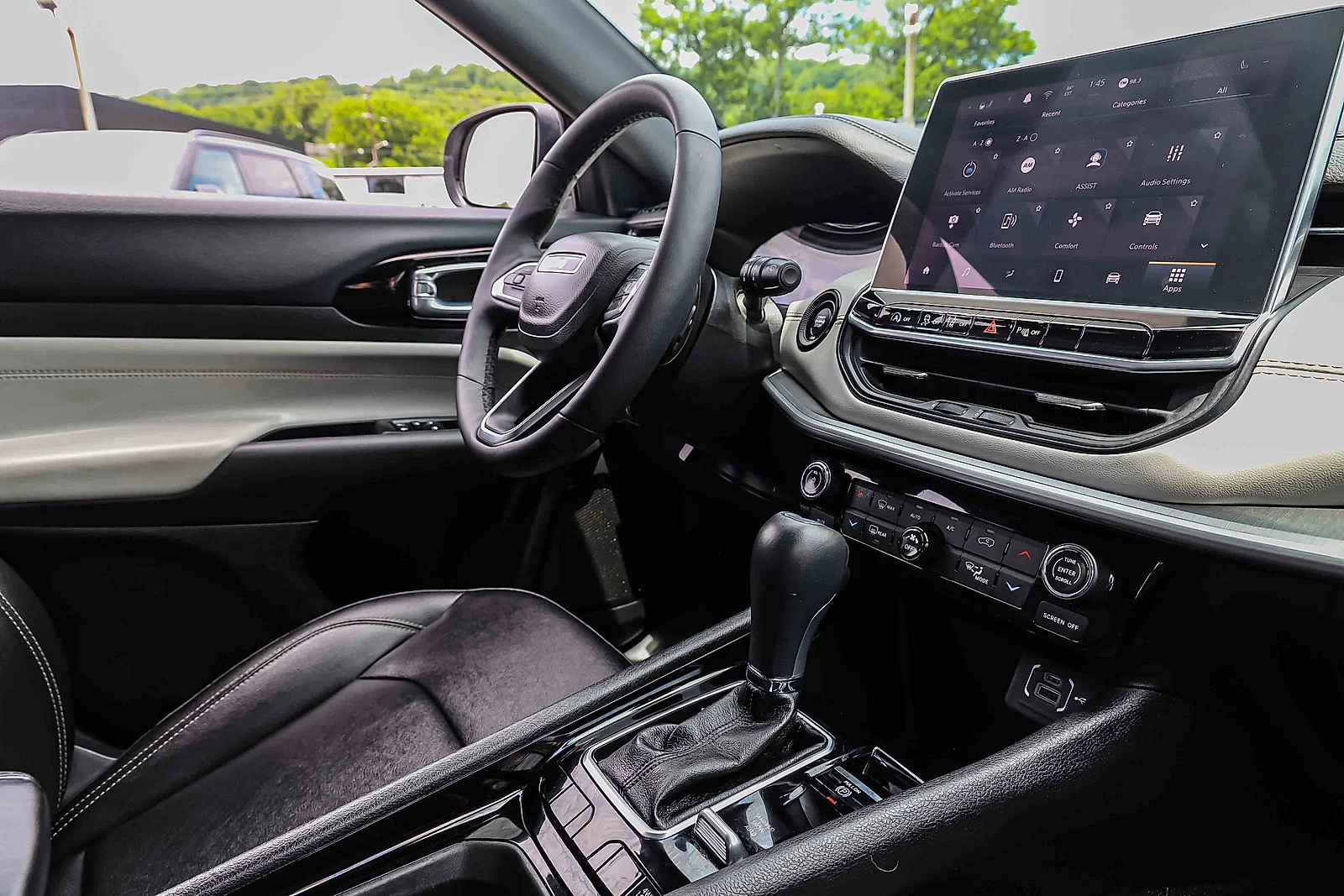 2025 Jeep Compass Limited - Photo 24