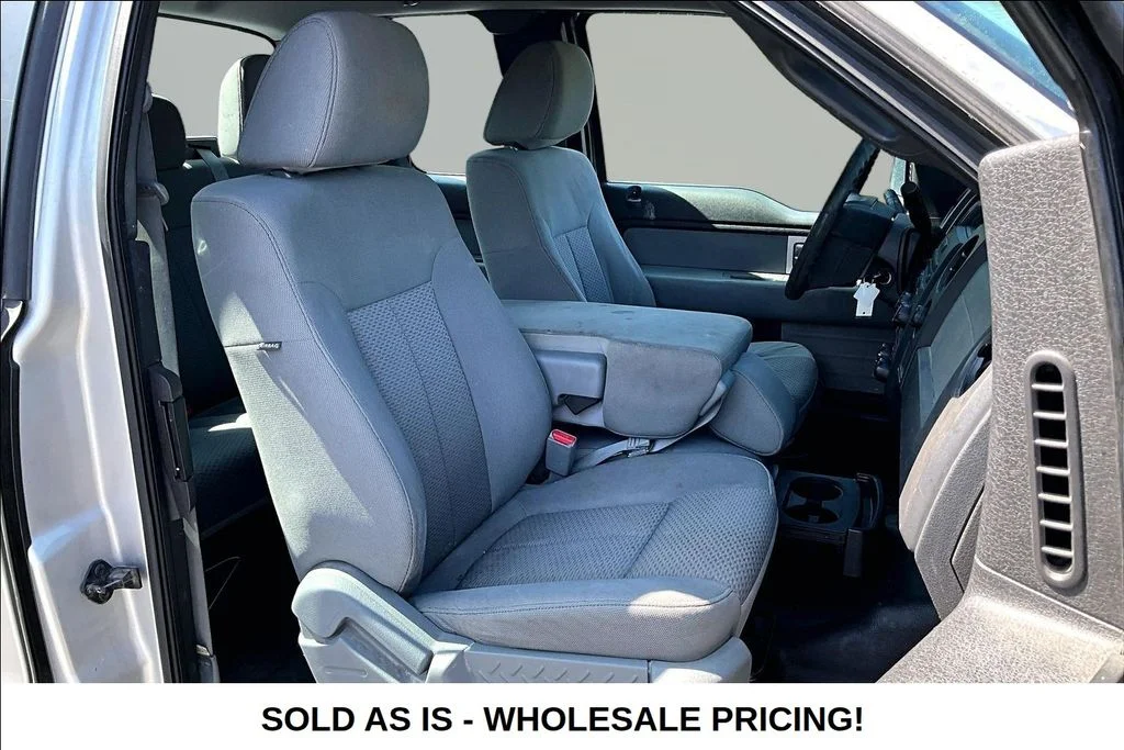 Used 2011 Silver Ford XL image 27