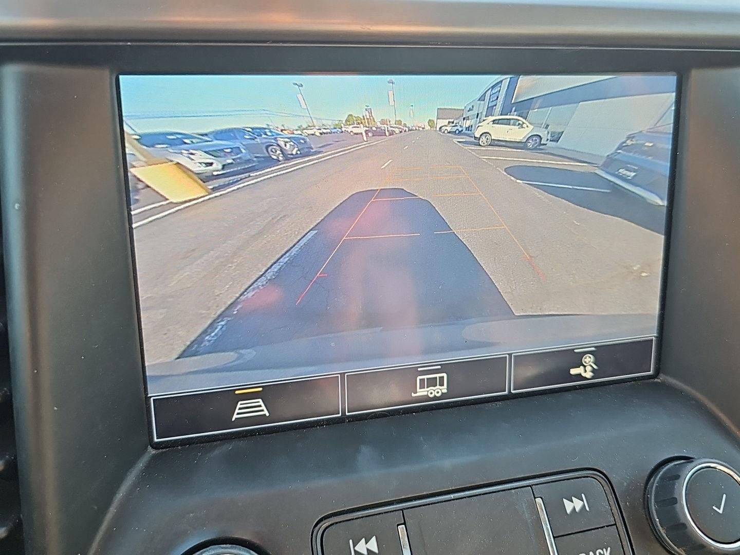 Used 2023 Sterling Metallic GMC AT4 image 13