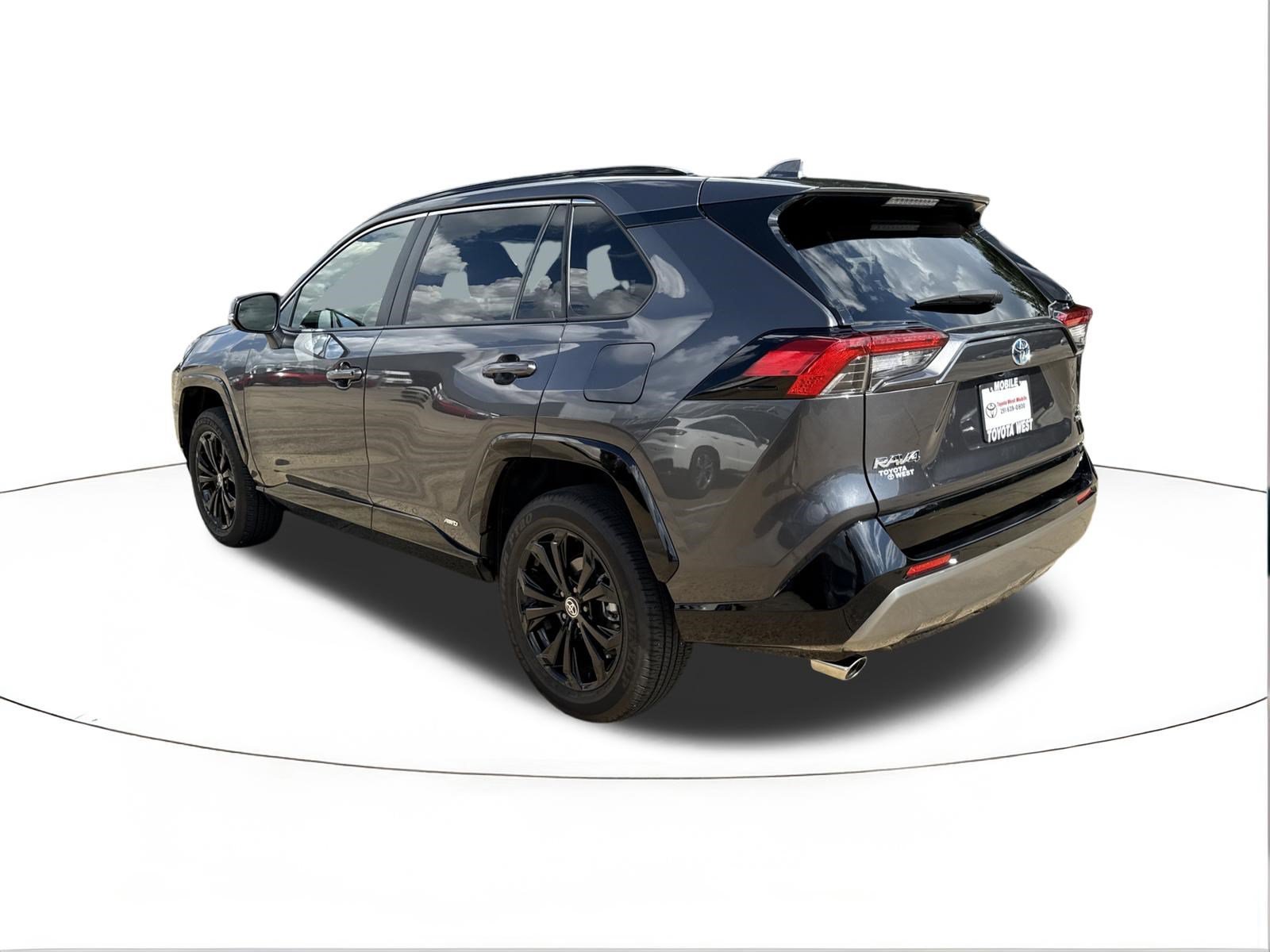 Used 2024 Magnetic Gray Metallic Toyota Hybrid SE image 5