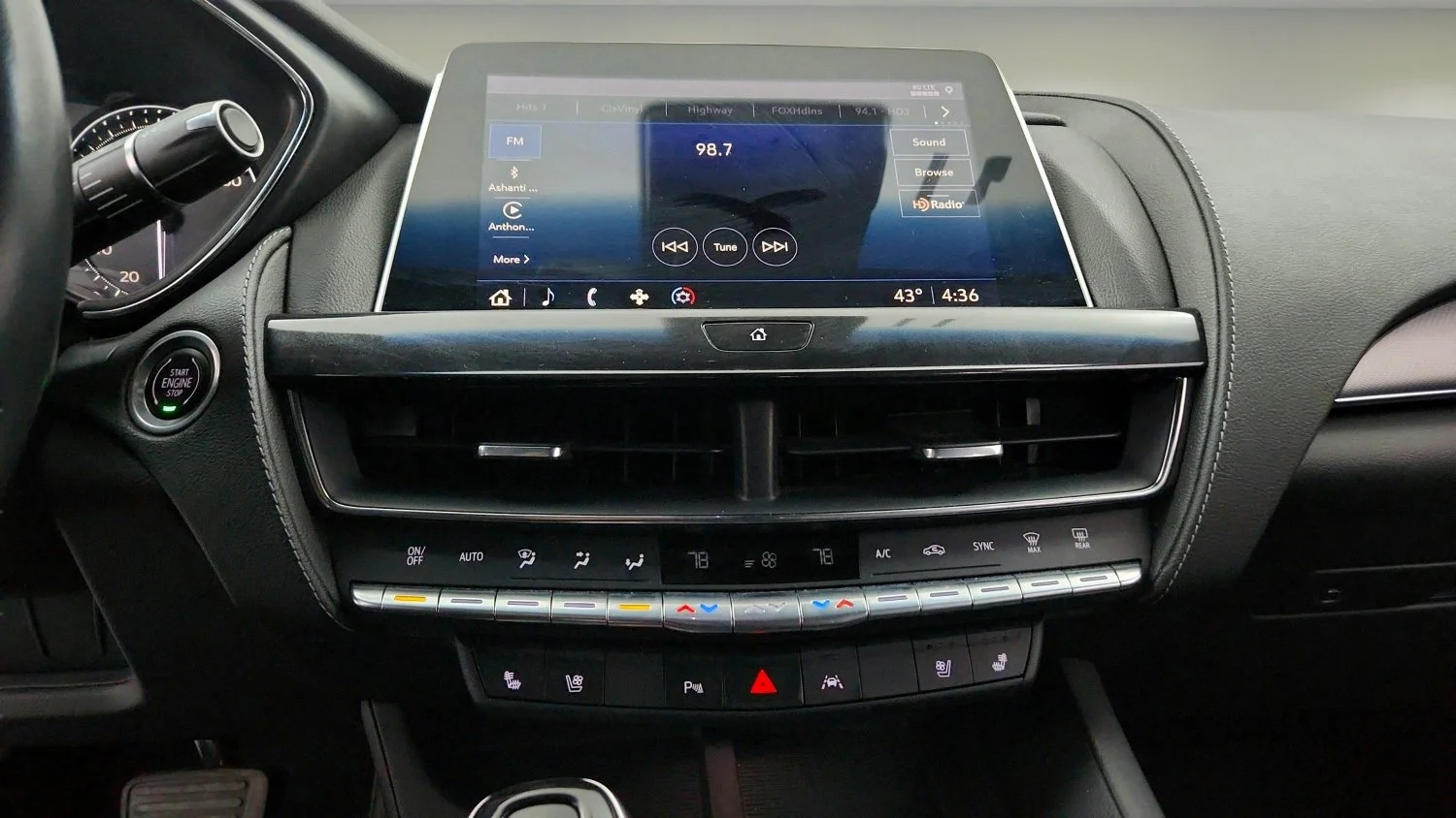 Used 2022 White Cadillac Premium Luxury image 16