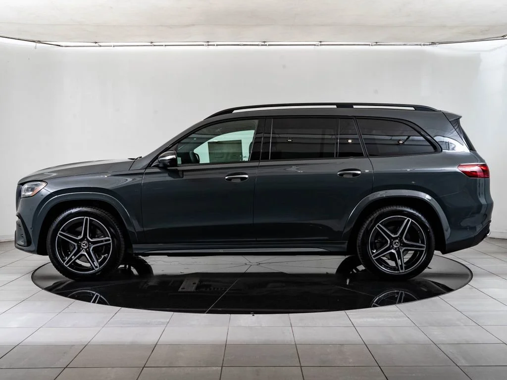 New 2026 Manufaktur Signature Silicon Gray Mercedes-Benz GLS 450 image 5