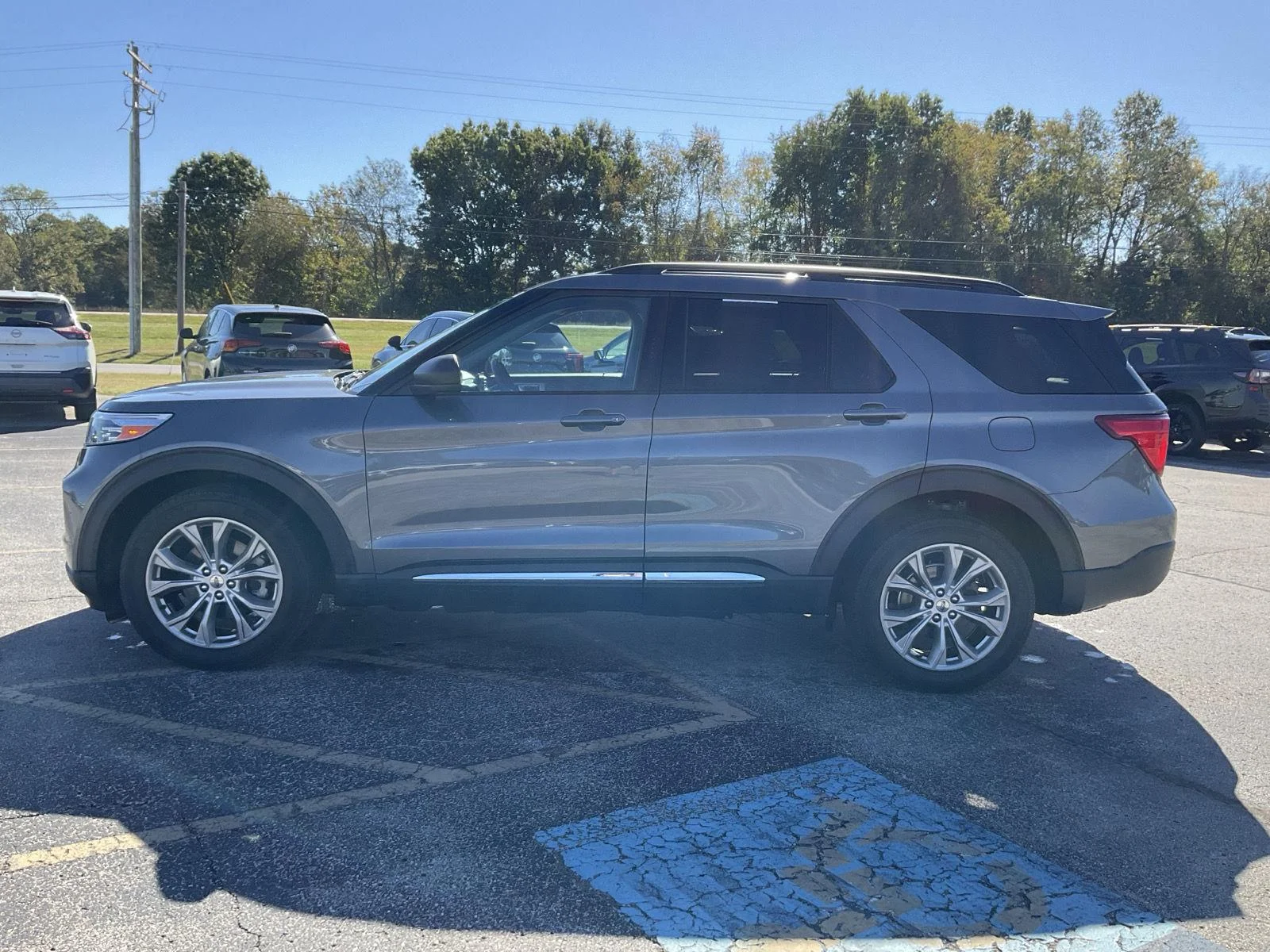 Used 2023 Carbonized Gray Ford XLT image 4