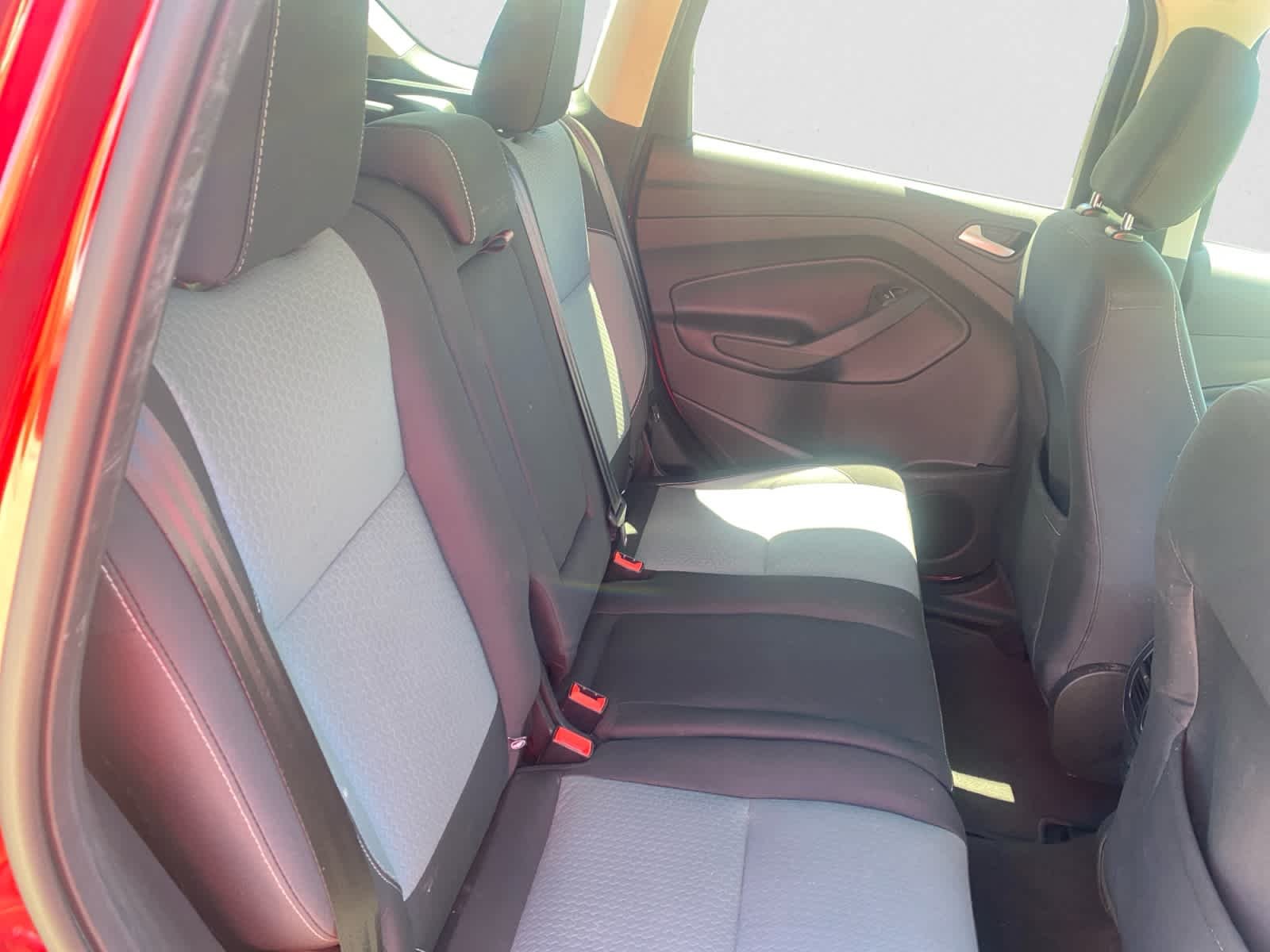 Used 2019 Ruby Red Metallic Tinted Clearcoat Ford SE image 22
