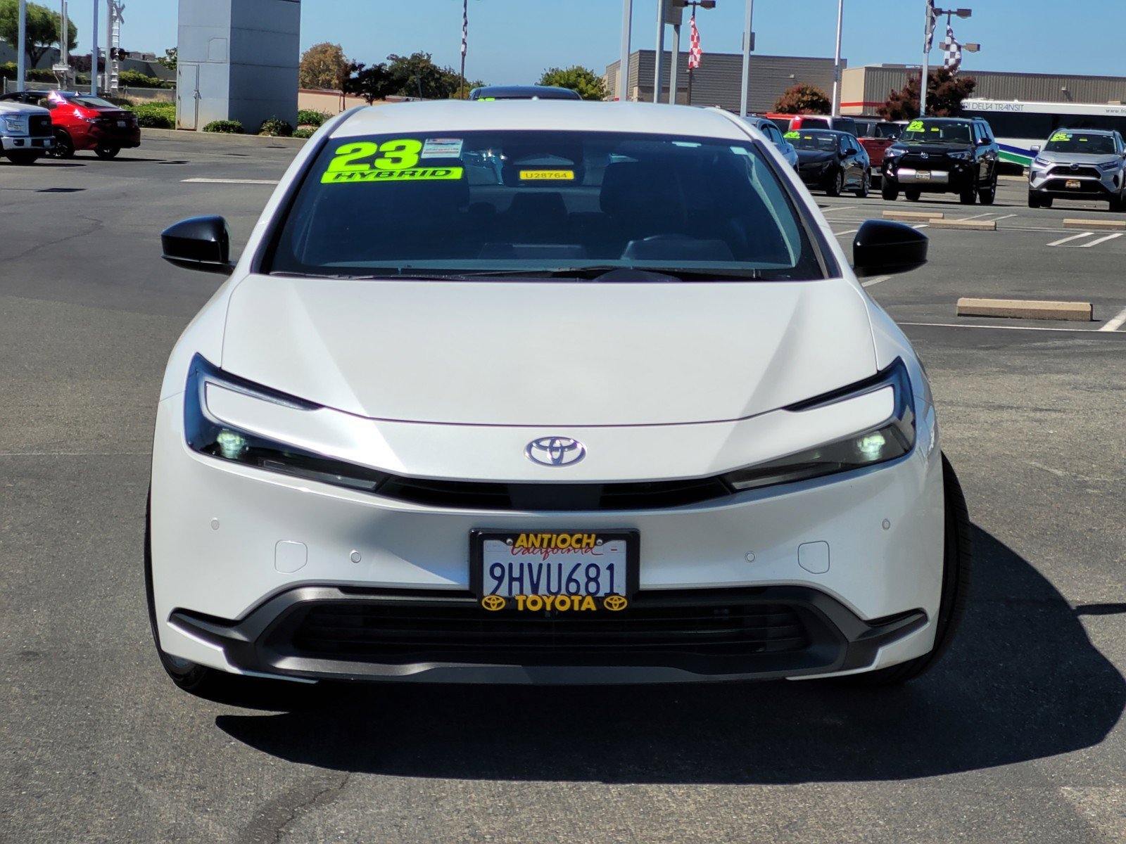 Used 2023 White Toyota  image 2