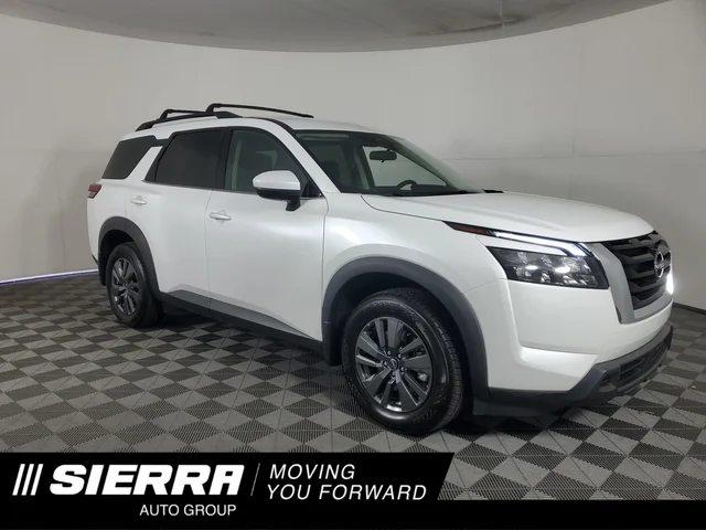 2025 Nissan Pathfinder SV