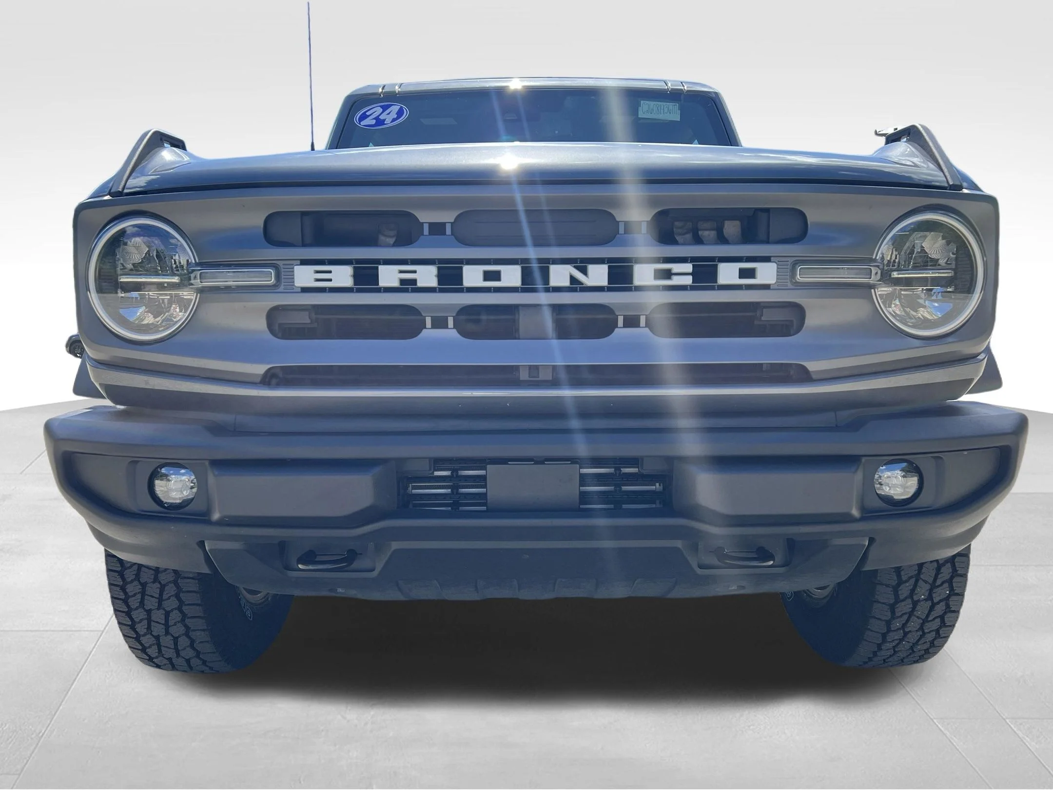 Used 2024 Gray Ford Big Bend image 3