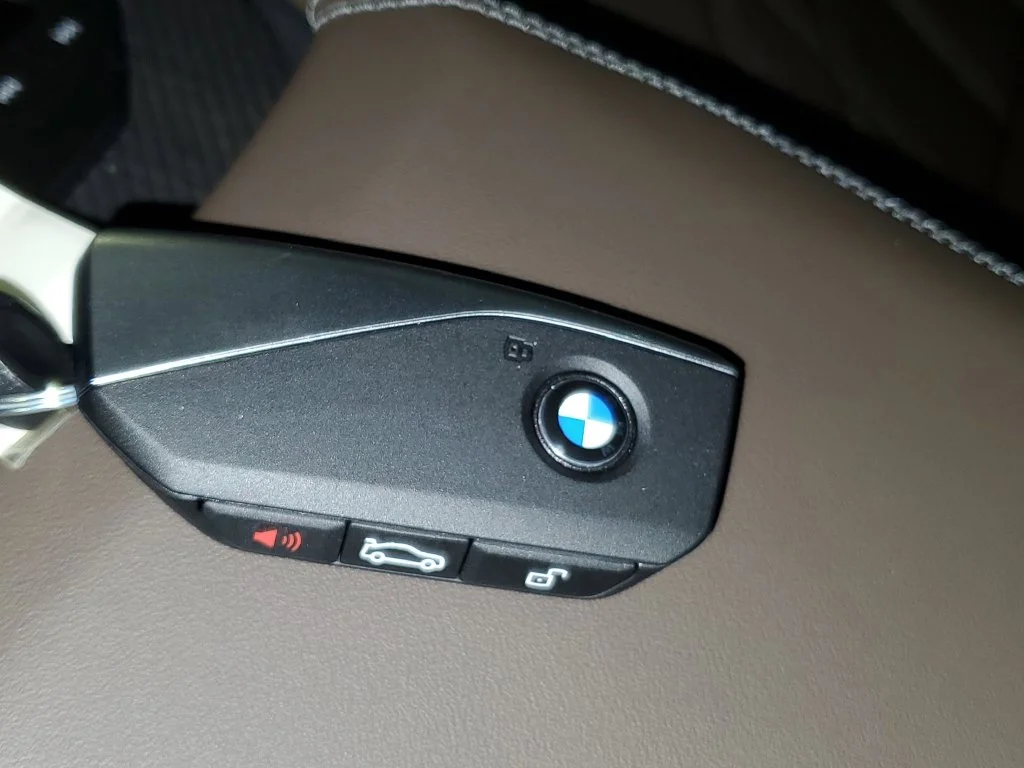 2026 BMW X3 30 - Photo 26