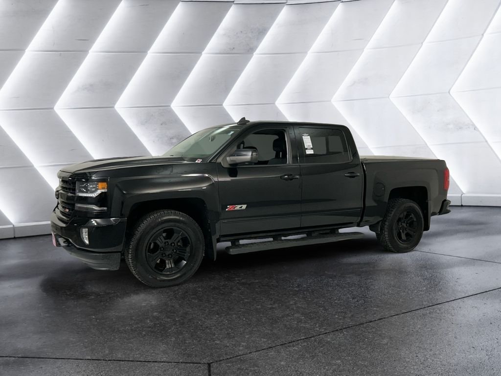 Used 2018  Chevrolet LTZ image 3