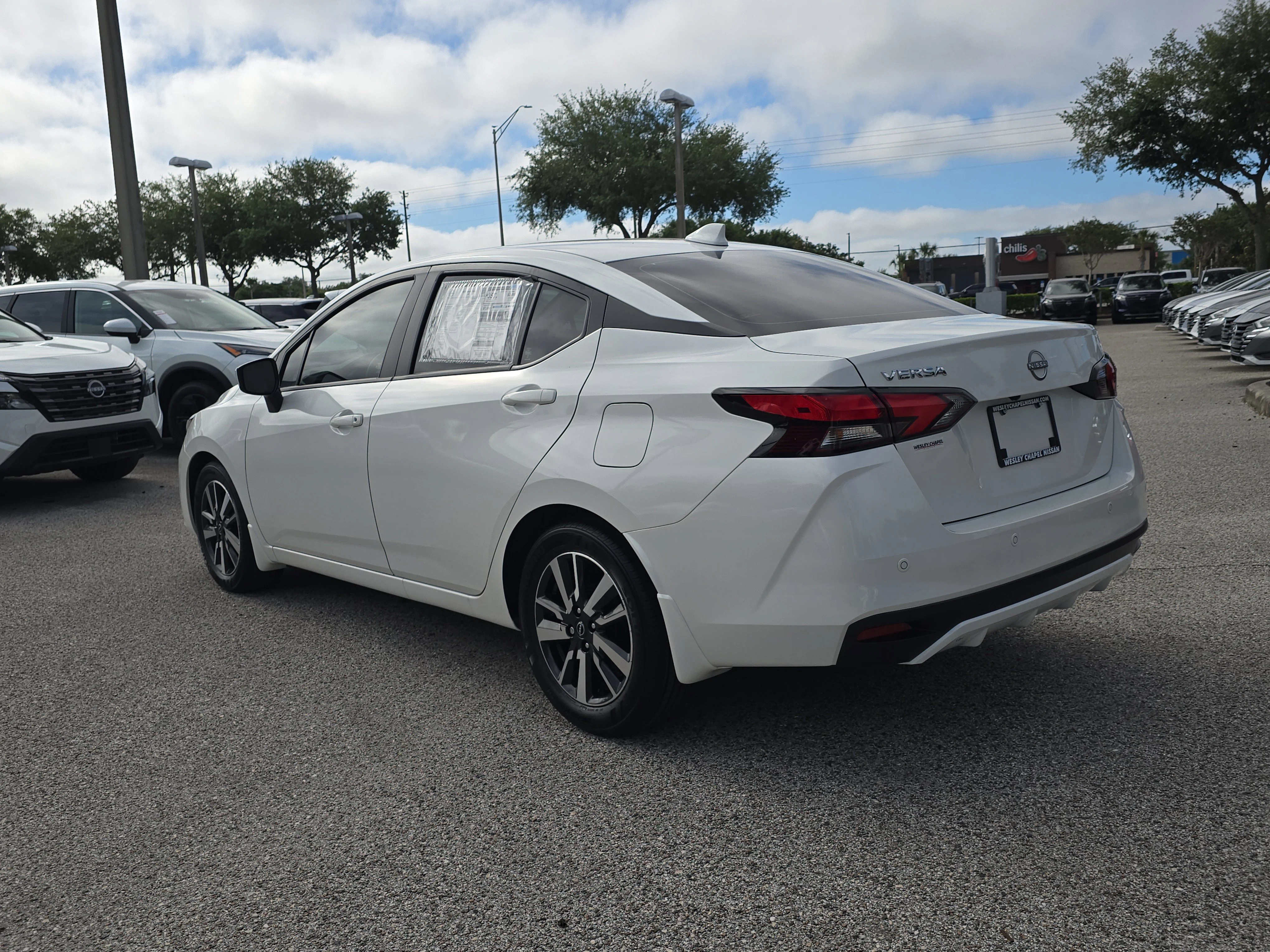 2025 Nissan Versa Sedan SV - Photo 6