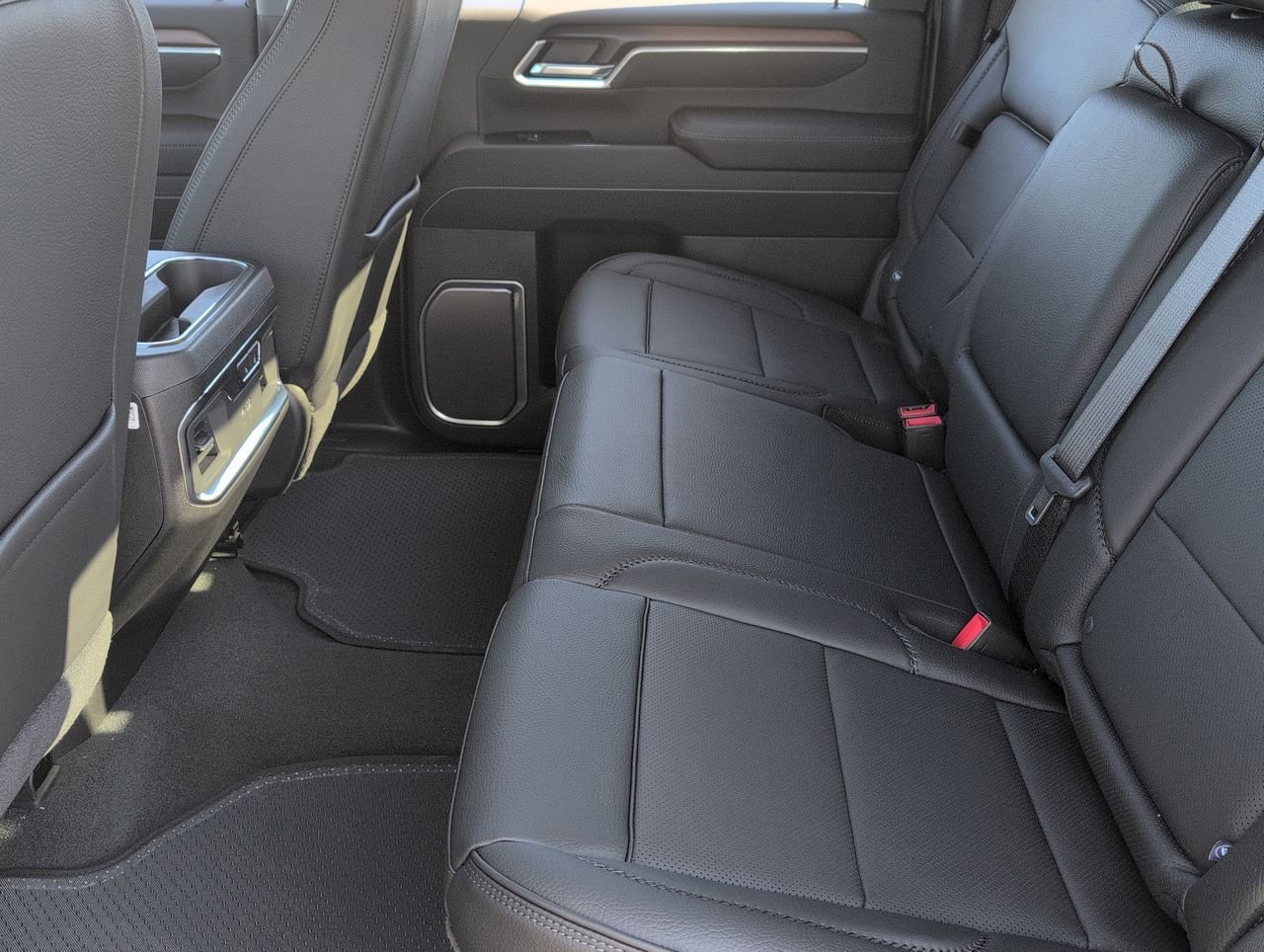 2026 GMC Sierra 2500HD Denali - Photo 26