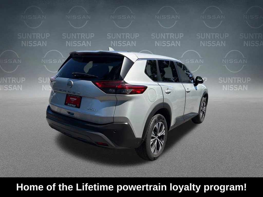 Used 2023 Silver Nissan SV image 6