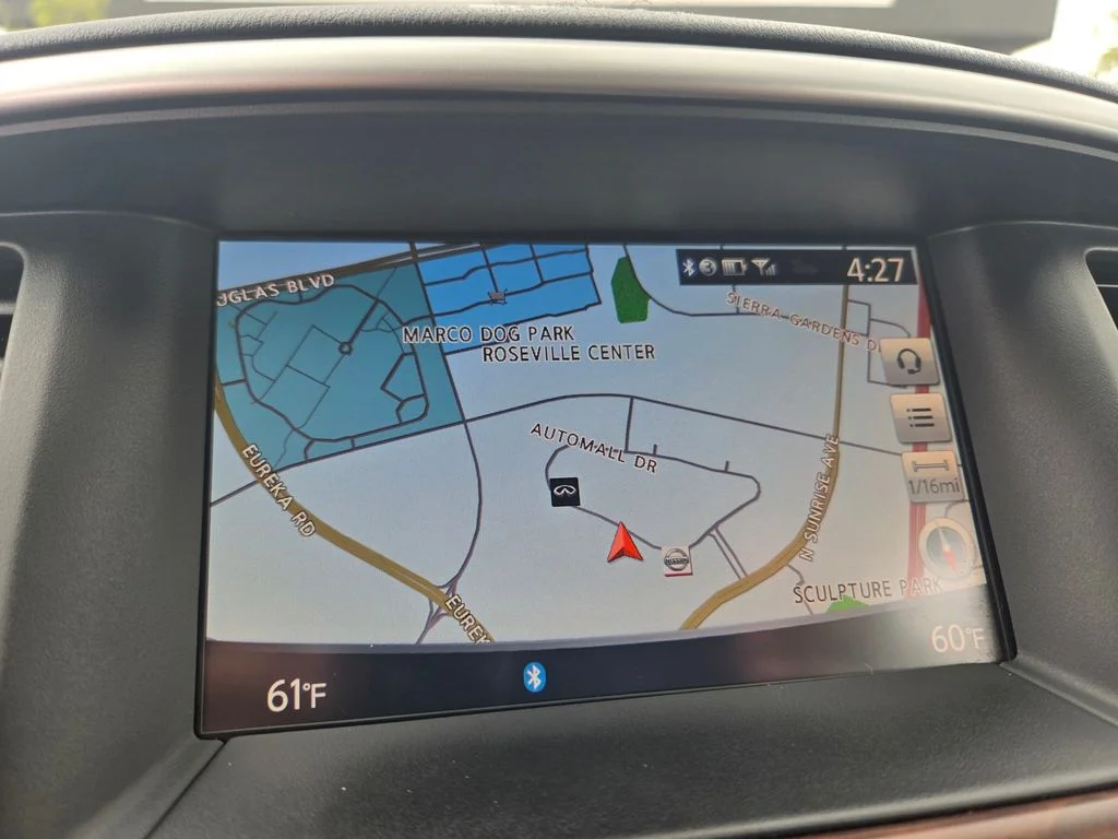 Used 2017 Sandstone Nissan Platinum image 11