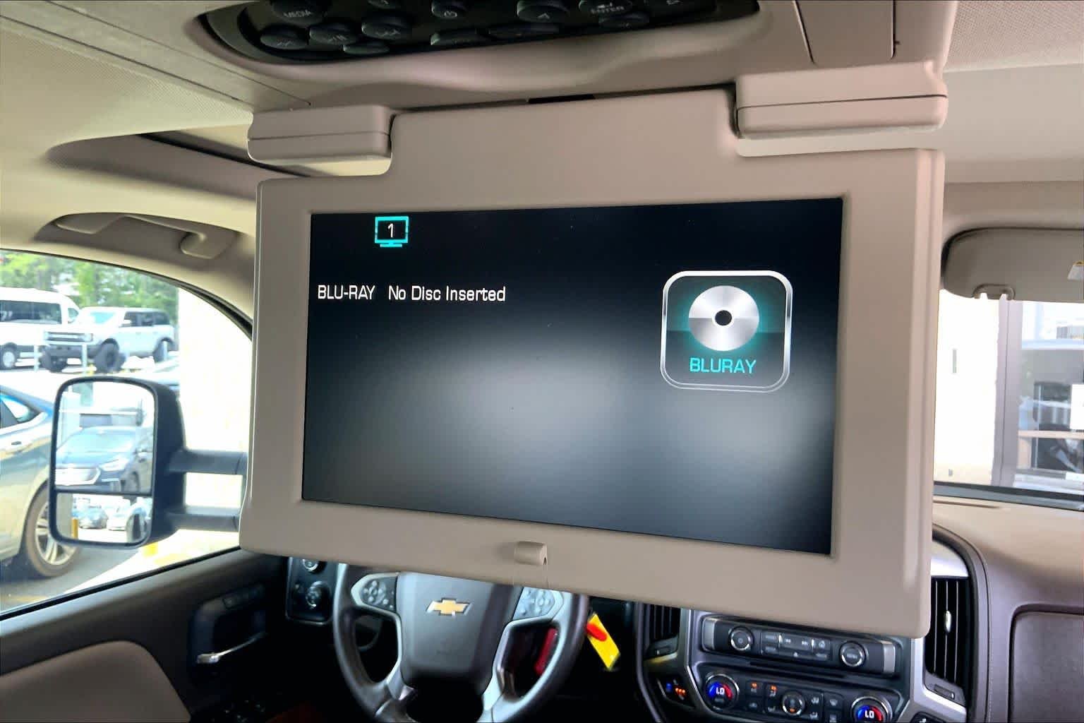 Used 2015 Black Chevrolet LTZ image 32