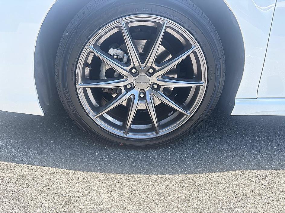 Used 2020 Super White Toyota SE image 9