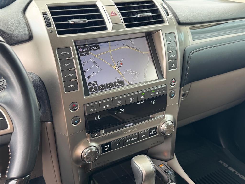 Used 2021 Starfire Pearl Lexus 460 Premium image 21