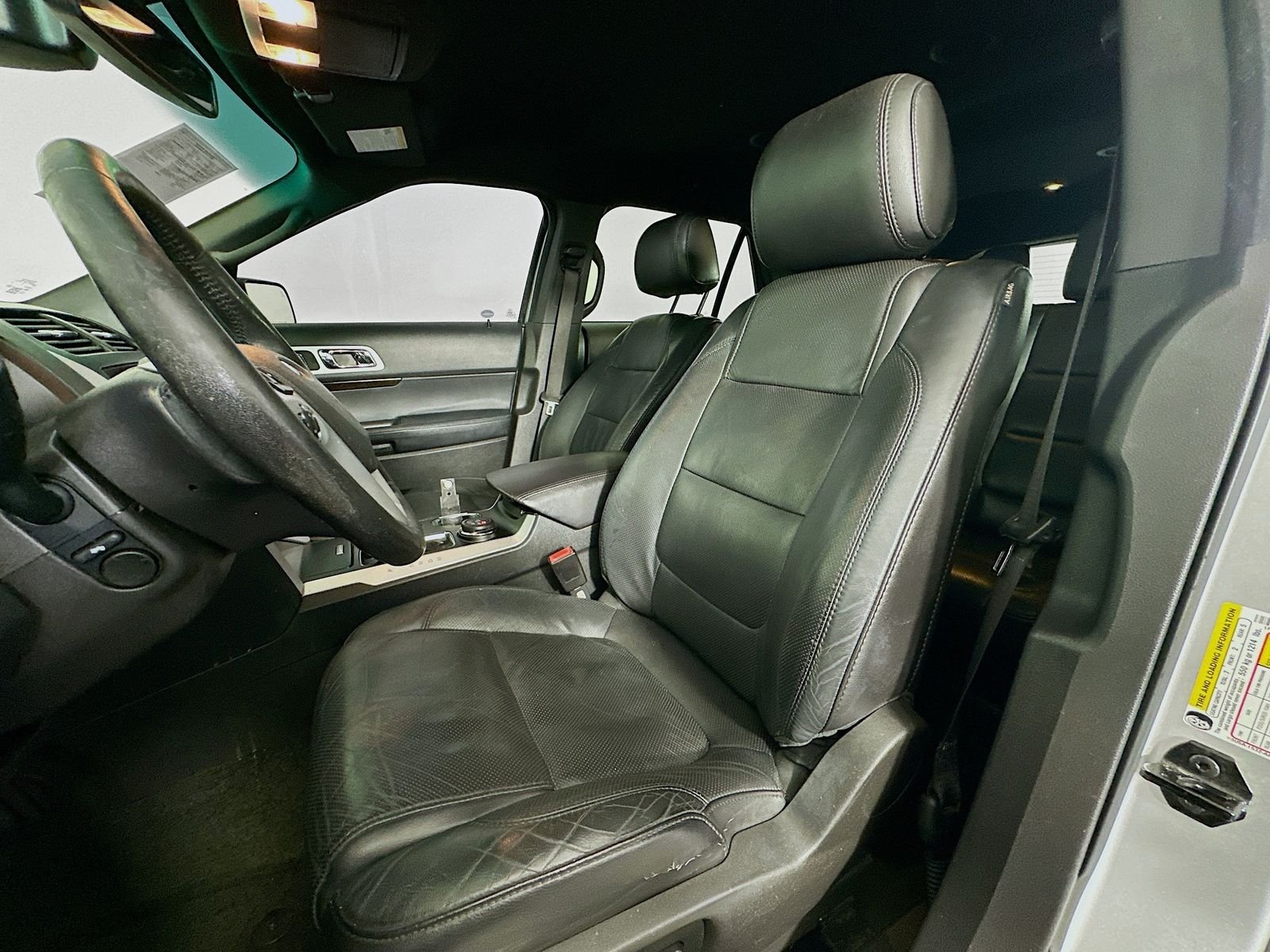 Used 2014 Ingot Silver Ford Limited image 21