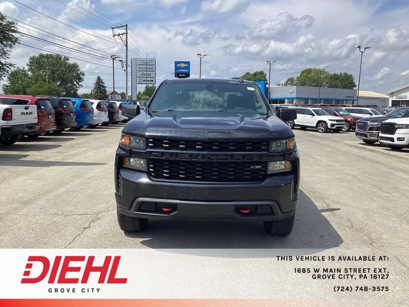 Used 2021 BLACK Chevrolet Custom Trail Boss image 2