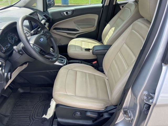 Certified Used 2021 Silver Ford SE image 12