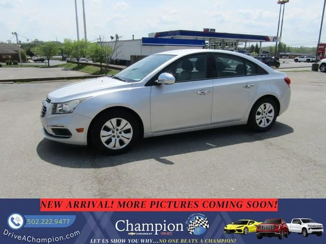 SILVER ICE METALLIC 2015 Chevrolet Cruze LS Sedan FWD Sedan Front-Wheel Drive