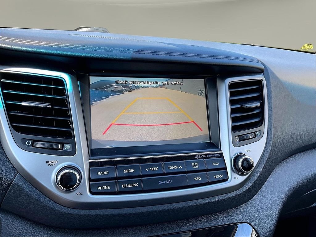 Used 2016 Gray Hyundai Limited image 17