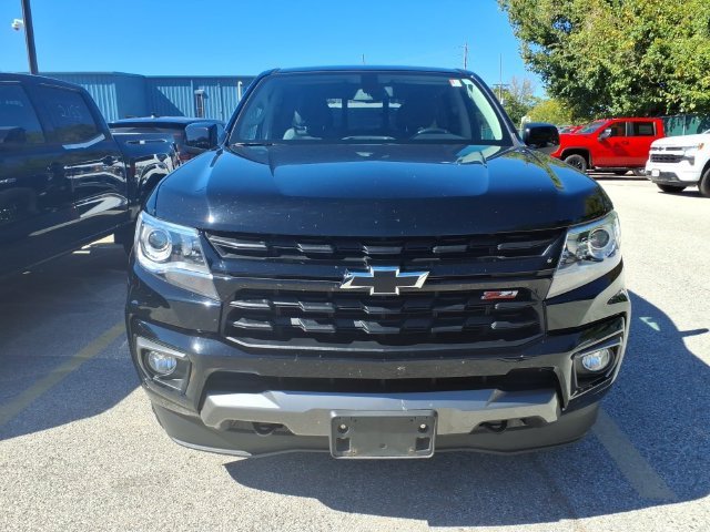 Used 2022 BLACK Chevrolet 4WD Z71 image 3