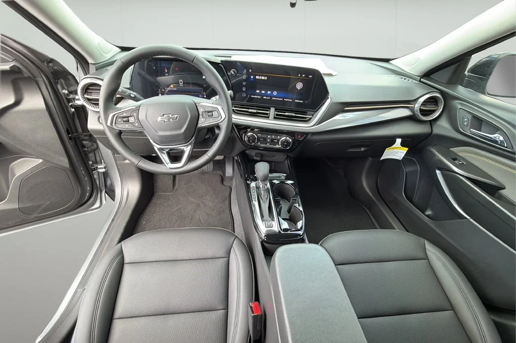 New 2026 Sterling Gray Metallic Chevrolet ACTIV image 20