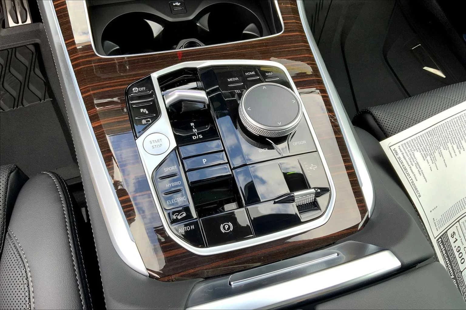 2026 BMW X5 50e - Photo 17