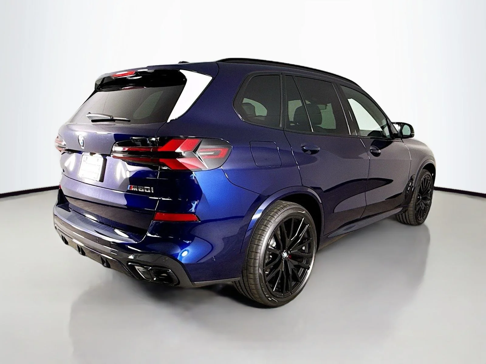 2026 BMW X5 M60i - Photo 7