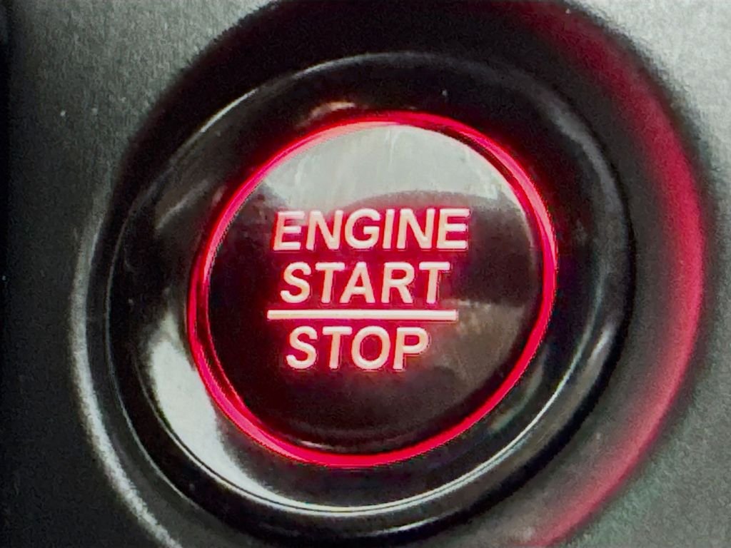 Used 2023 White Honda EX image 19