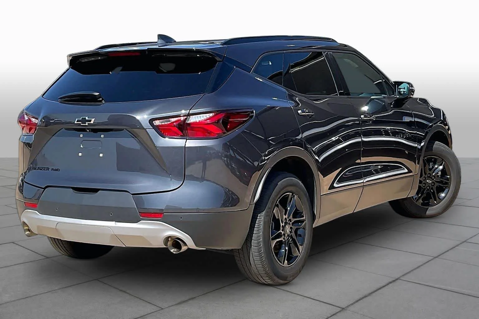 Used 2021 Iron Gray Metallic Chevrolet LT image 13