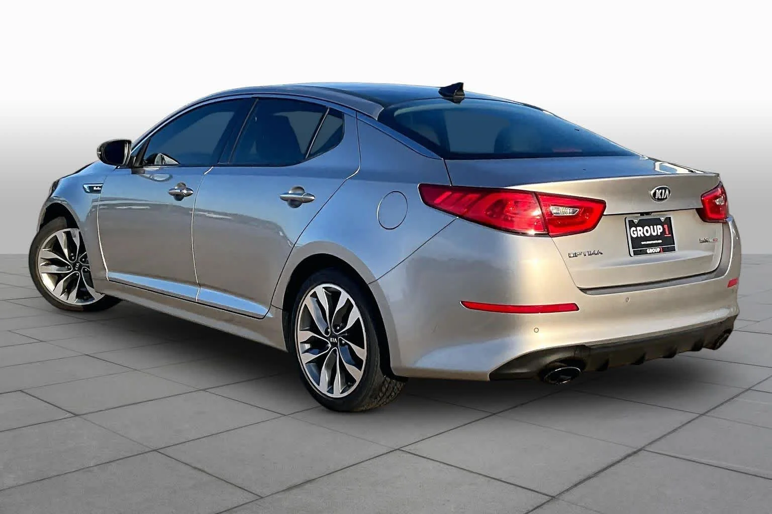Used 2014 Satin Metal Kia SX Turbo image 11