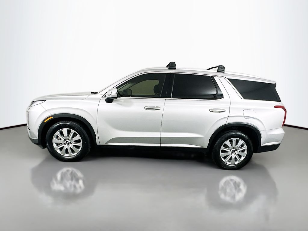 Used 2023 Silver Hyundai SEL image 8