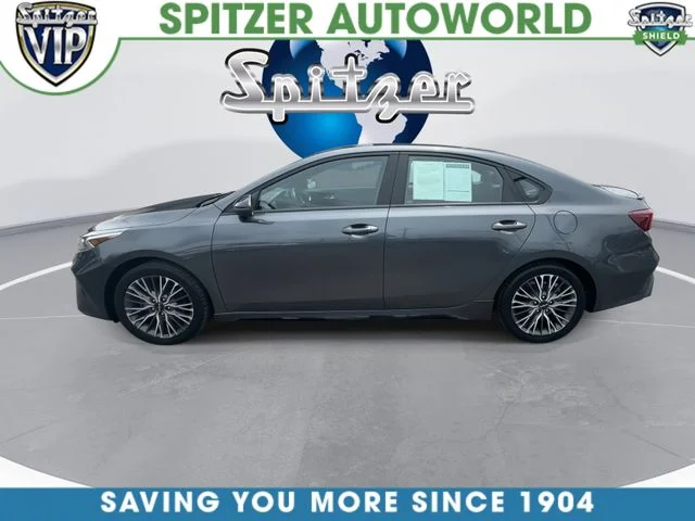 Used 2022 Gray Kia GT-Line image 6