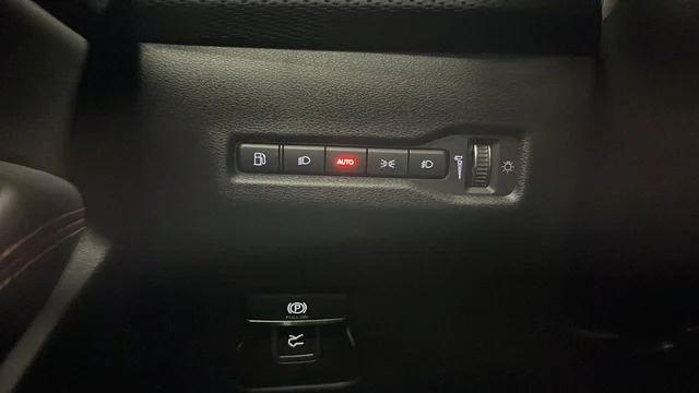 New 2026 Red Hot Pearlcoat Jeep Limited image 34